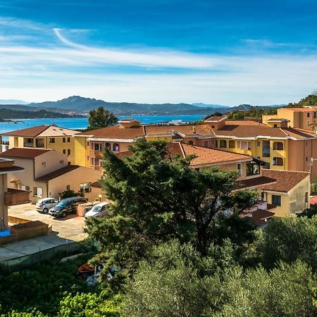 Sardinia-Holiday La Casa Delle Pavoncelle Ла-Маддалена Екстер'єр фото